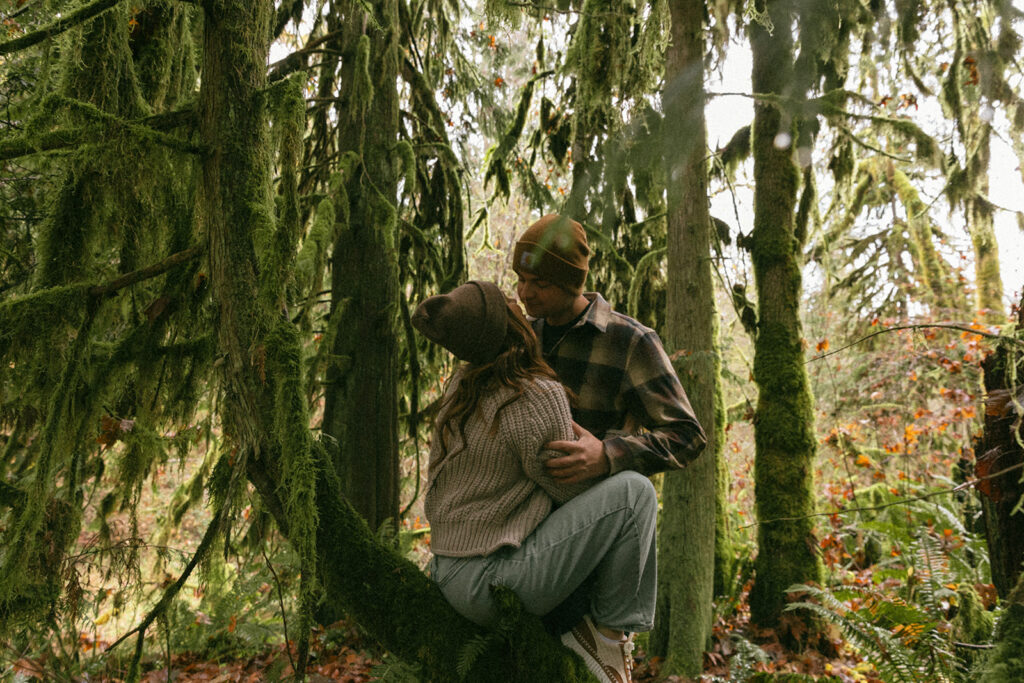 Couples session in a mossy forest in Oregon